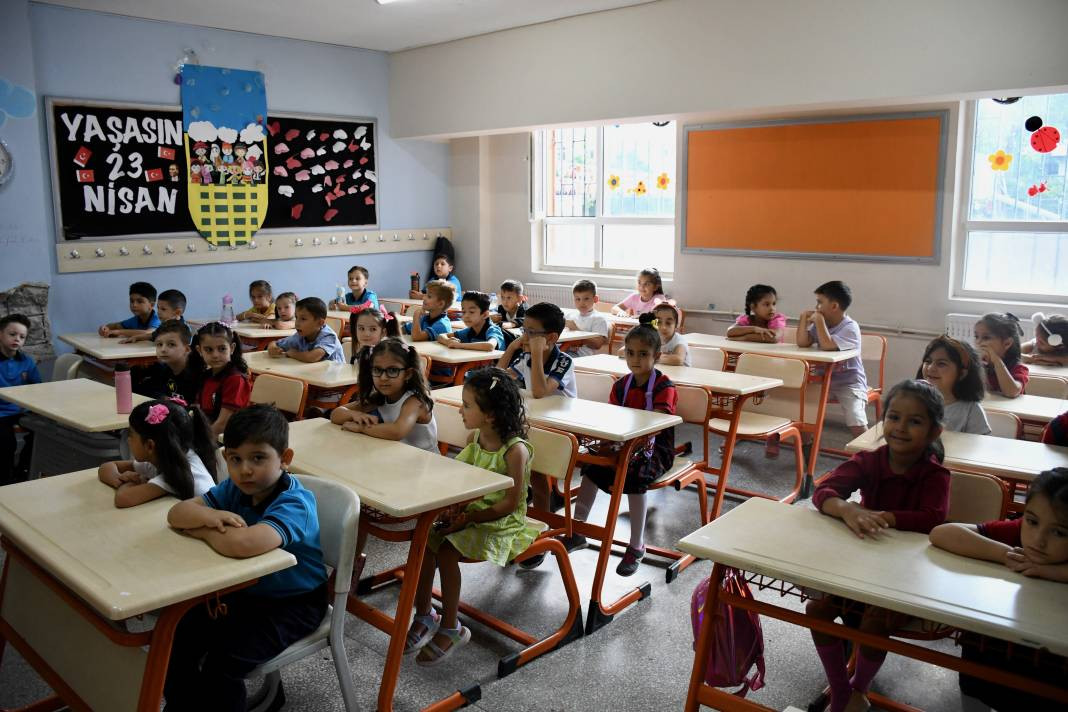 Okullarda ilk zil uyum eğitimi için çaldı - Resim: 32